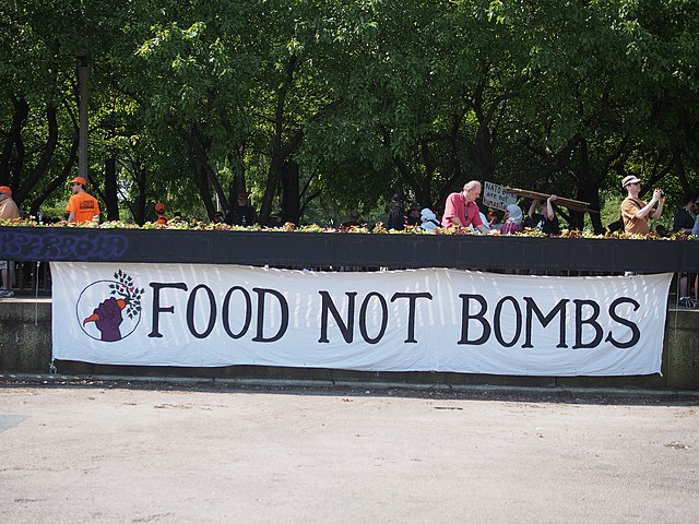 Food not bombs