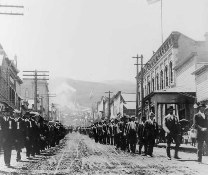 The United States Has a Long History of Mutual Aid Organizing